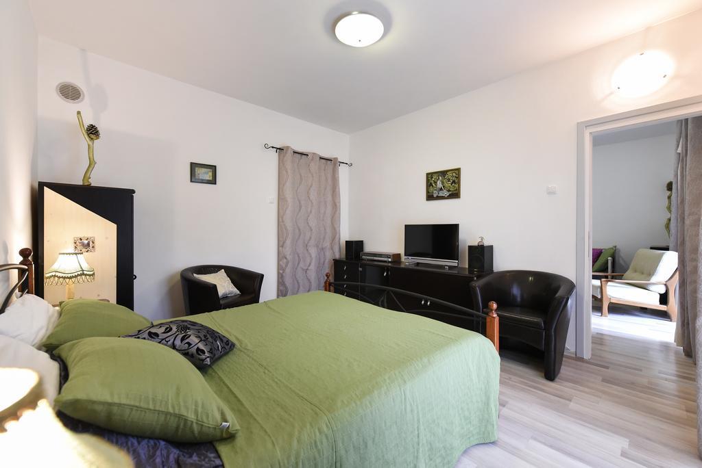 Apartments Dado Zadar Exterior photo